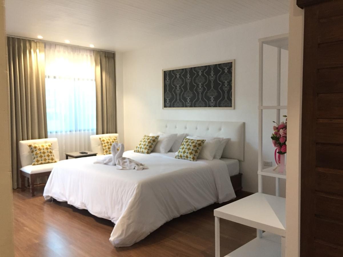Phetcharat Grand Hotel Maesot Mae Sot Eksteriør bilde