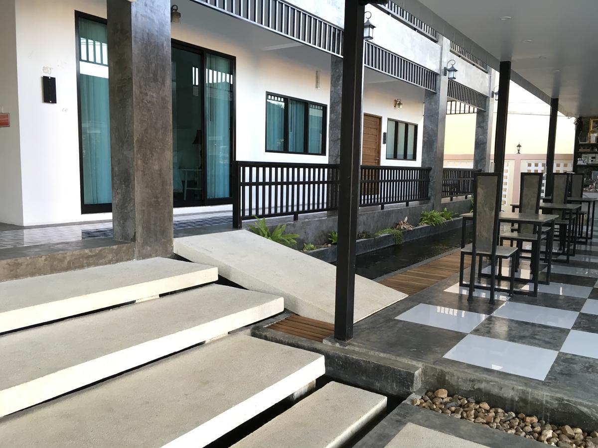 Phetcharat Grand Hotel Maesot Mae Sot Eksteriør bilde