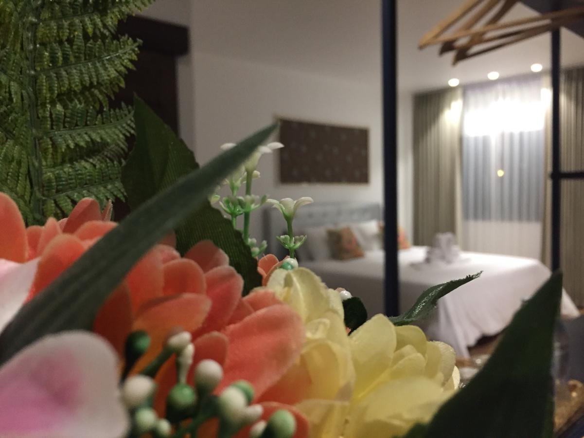 Phetcharat Grand Hotel Maesot Mae Sot Eksteriør bilde