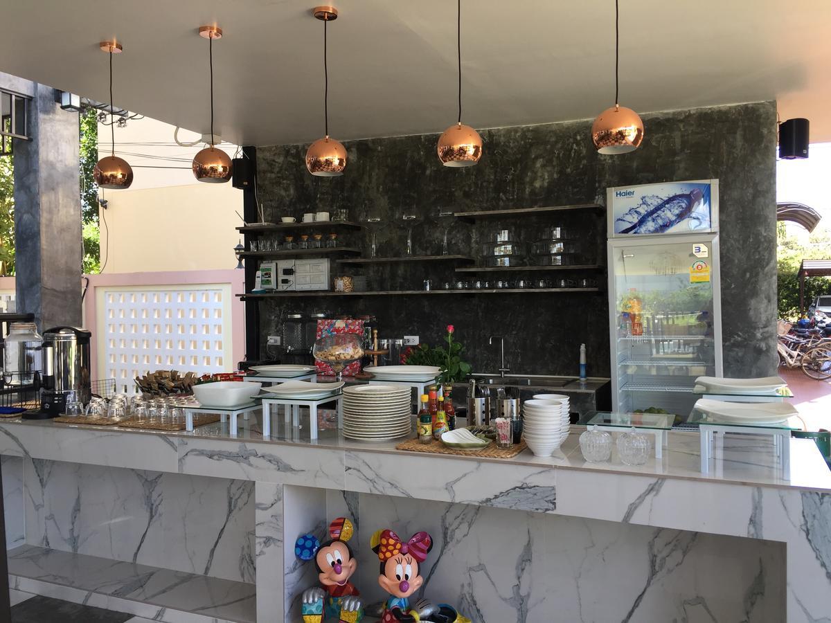 Phetcharat Grand Hotel Maesot Mae Sot Eksteriør bilde