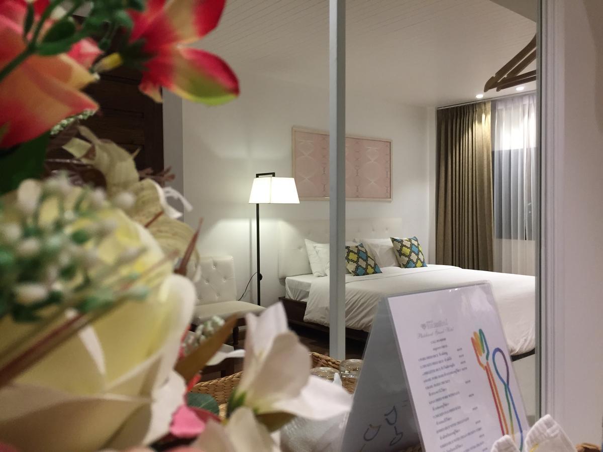 Phetcharat Grand Hotel Maesot Mae Sot Eksteriør bilde