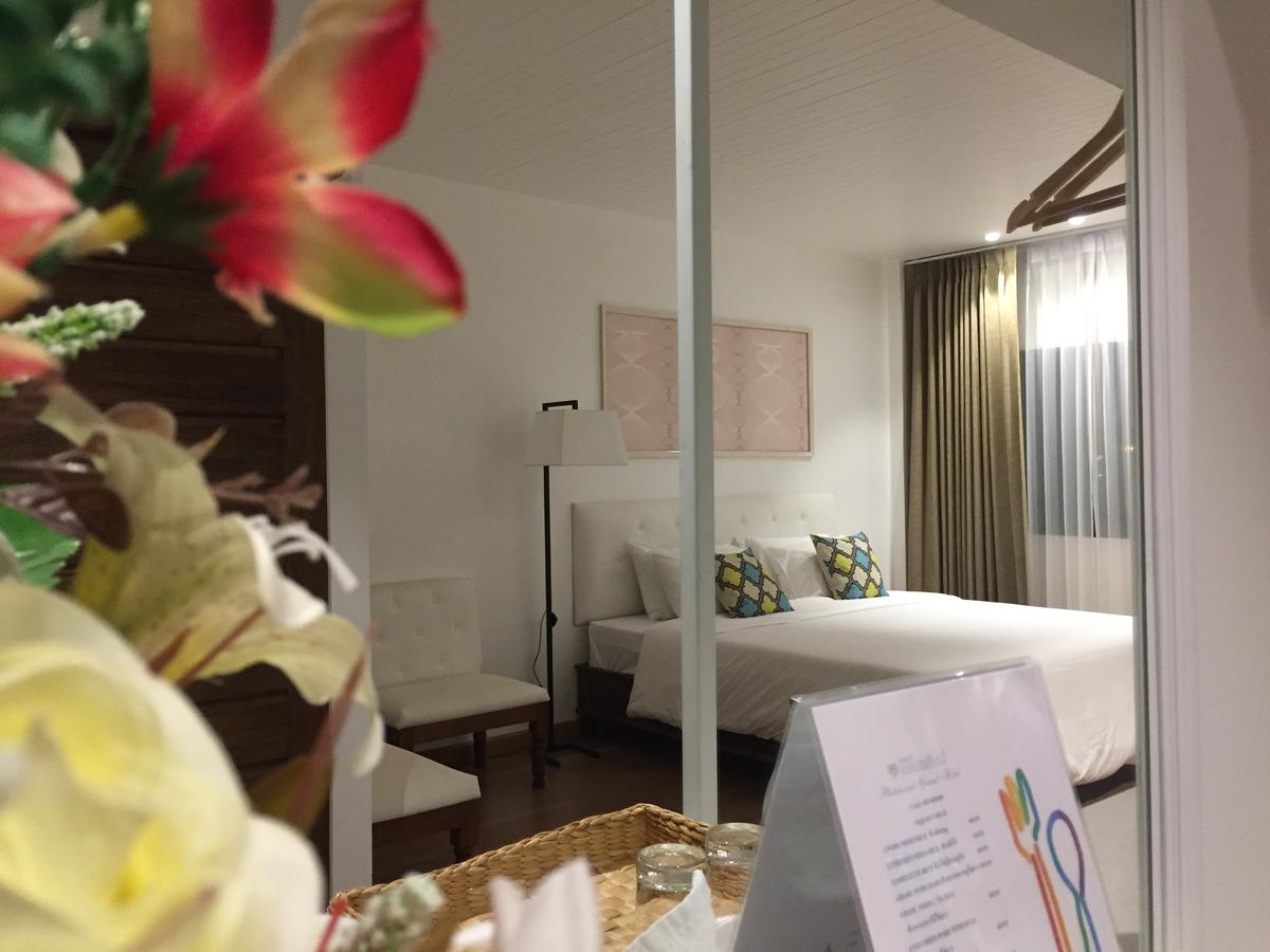 Phetcharat Grand Hotel Maesot Mae Sot Eksteriør bilde